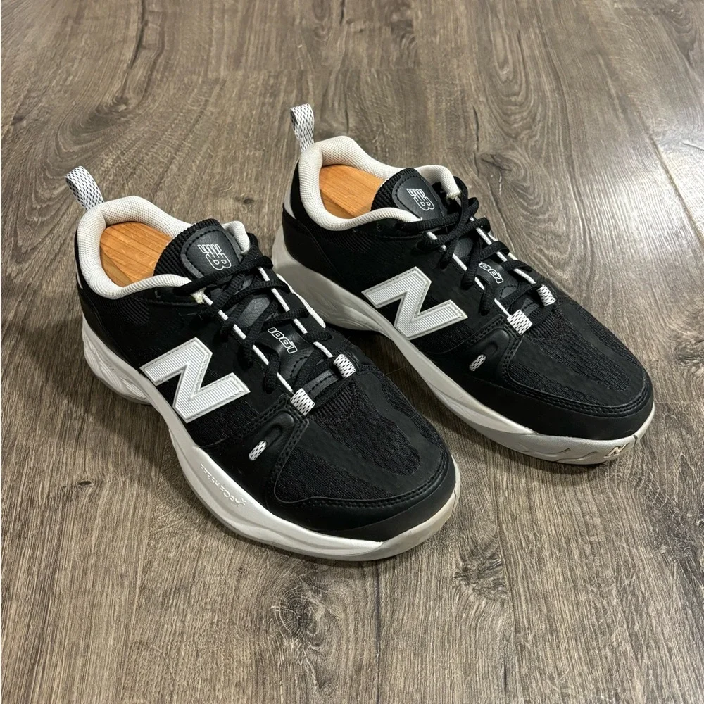 New Balance Fresh Foam X 1007 Women's Sneakers Black & White size 7.5 - Picture 3 of 12